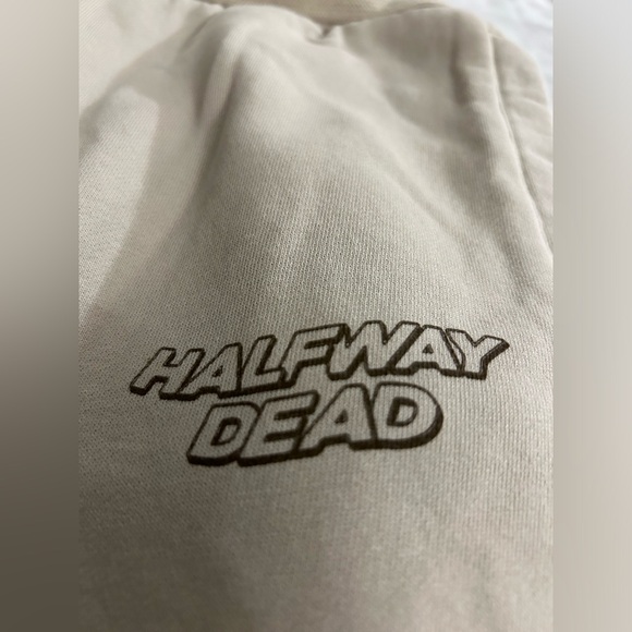 Halfway Dead Cream Sweatshorts (Medium) - Picture 3 of 3